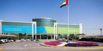 مصنع تابع لمجموعة إمستيل بعد إعلان نتائج الربع الأول 2026 وارتفاع صافي الربح إلى 299 مليون درهم.