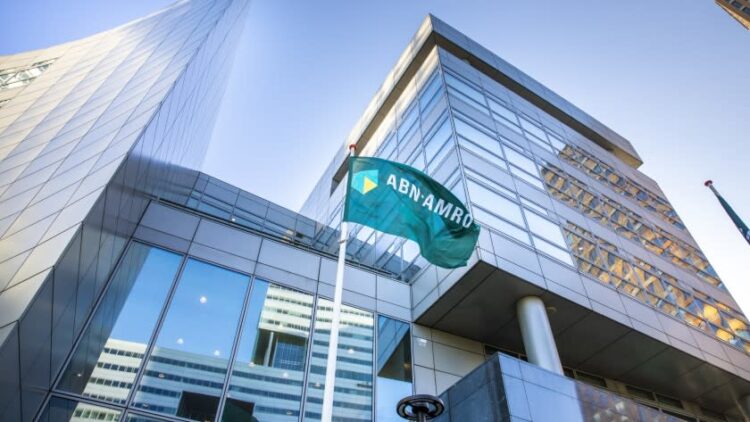ABN AMRO تنهي برنامج إعادة شراء الأسهم بقيمة 250 مليون يورو ABN AMRO تنهي برنامج إعادة شراء الأسهم بقيمة 250 مليون يورو