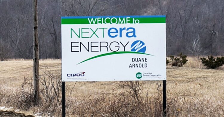 NextEra تستحوذ على دومينيون في صفقة طاقة بقيمة 66.8 مليار دولار NextEra تستحوذ على دومينيون في صفقة طاقة بقيمة 66.8 مليار دولار