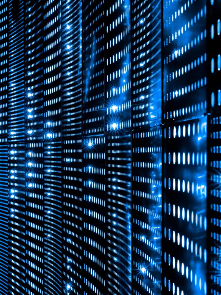 mHUB تطلق مسرع تقنيات الذكاء الاصطناعي والطاقة