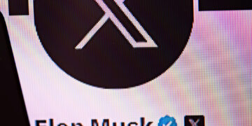 إندماج تسلا وسبايس إكس يُعزز حيازة إيلون ماسك للبيتكوين