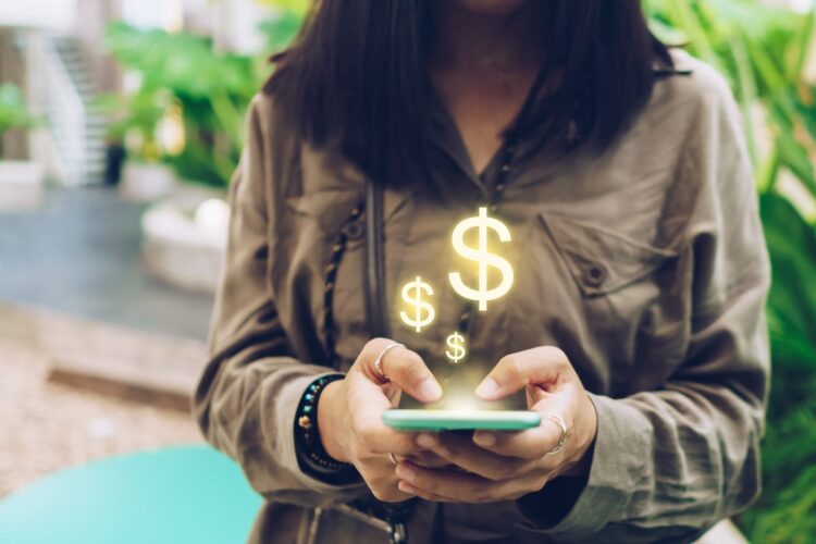 إيرادات منصة SoFi التكنولوجية تدعم أداء السهم