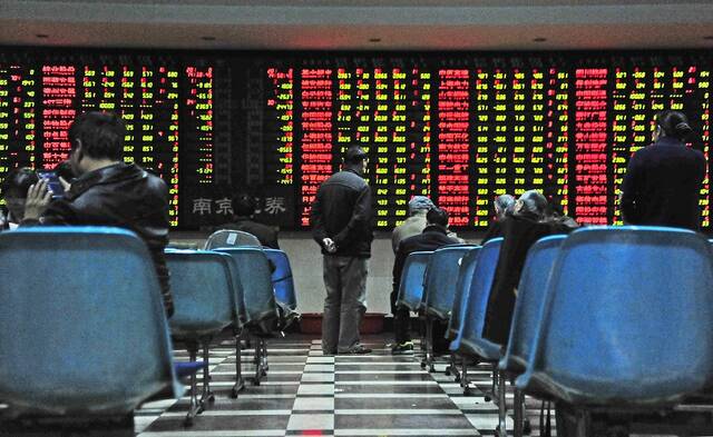 ارتفاع تقييمات شركات الرقائق الصينية ينذر بفقاعة تقنية ارتفاع تقييمات شركات الرقائق الصينية ينذر بفقاعة تقنية