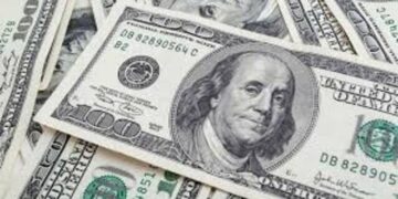 استقرار الدولار بالقرب من أعلى مستوياته في 6 أسابيع