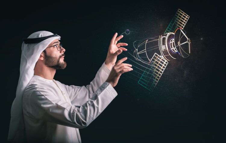 الإمارات تعزز دورها في Artemis لبناء وجود بشري مستدام على القمر الإمارات تعزز دورها في Artemis لبناء وجود بشري مستدام على القمر