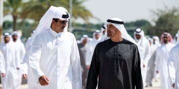 الإمارات وقطر توقعان اتفاقيات لتعزيز العلاقات الاقتصادية
