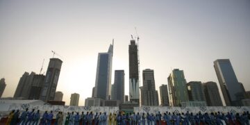 الحرب في إيران تهدد حوالات الخليج الاقتصادية بجنوب آسيا