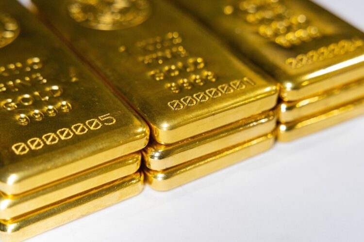 الذهب يتخطى 5000 دولار مع عودة المشترين في سوق متقلب الذهب يتخطى 5000 دولار مع عودة المشترين في سوق متقلب