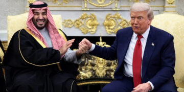السعودية تضغط على ترامب لتقليل الحرب على إيران