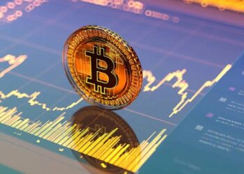 بيتكوين تنخفض إلى 77 ألف دولار مع تراجع المخاطر