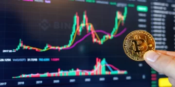 تاجر العملات الرقمية يحقق 900,000 دولار من 120 دولاراً فقط