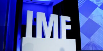 تحذير من IMF: 40% من الوظائف في أيرلندا مهددة بالذكاء الاصطناعي