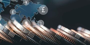 تراجع تحويلات السعوديين بسبب قواعد جديدة للتصاريح