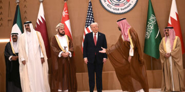 تراجع رأس المال الخليجي: مخاطر الحرب في إيران على وول ستريت