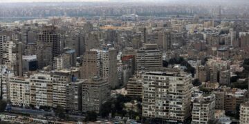 توقعات الاقتصاد المصري تتراجع بعد الحرب في إيران: استطلاع رويترز