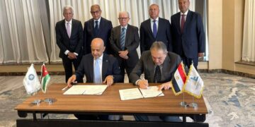 توقيع اتفاق لإطلاق الغرفة الاقتصادية الأردنية المصرية