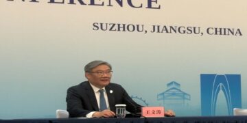 ثلاثة مؤشرات من APEC تبين بُعد الولايات المتحدة والصين في التجارة