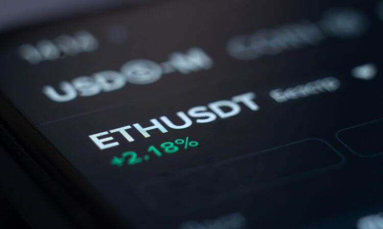 سعر Ethereum ينخفض دون 2000 دولار سعر Ethereum ينخفض دون 2000 دولار