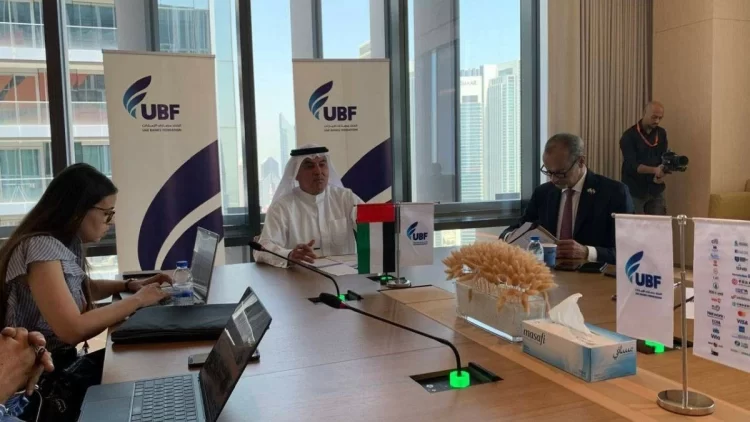 عبد العزيز الغرير: اقتصاد الإمارات يعود بقوة بعد الأزمات