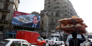 فهم الأبعاد الاقتصادية والسياسية في مصر: أكثر من مجرد أرقام