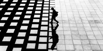 كيف تؤثر الذكاء الاصطناعي على سوق العمل؟