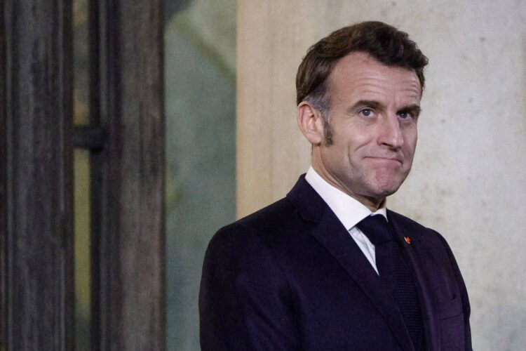 ماكرون يتعارض مع ألمانيا بشأن "اشترِ أوروبي" ماكرون يتعارض مع ألمانيا بشأن "اشترِ أوروبي"