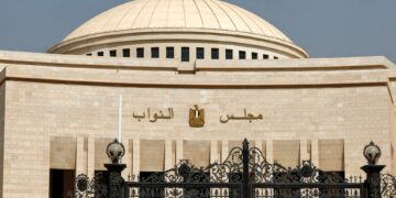 مجلس النواب المصري يؤيد تعديل وزاري يركز على الاقتصاد