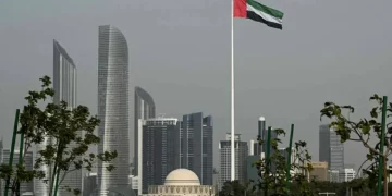 نمو اقتصاد الإمارات 6.2% في 2025 بدعم من قطاع غير النفط