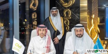 وزير سعودي يزور الشركات التكنولوجية في جدة لتعزيز الاقتصاد الرقمي