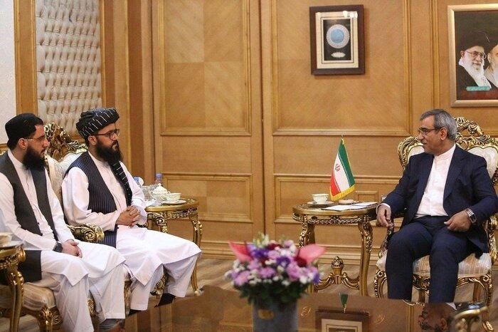 وزير: كابول وطهران بحاجة لاستثمار مشترك لنمو اقتصادي وزير: كابول وطهران بحاجة لاستثمار مشترك لنمو اقتصادي
