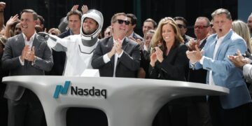 سهم SpaceX يهبط أكثر من 4% بعد تراجع متواصل عقب الاكتتاب العام