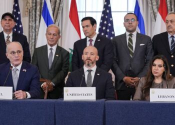 إسرائيل ولبنان يوقعان اتفاق إطار لوقف إطلاق النار بدعم أمريكي