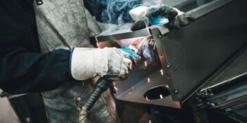 OECD تحذر من تباطؤ النمو العالمي وتوقعات الأرجنتين