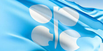 OPEC+ يوافق على زيادة إنتاج النفط