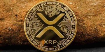 XRP يسجل انخفاضًا إلى 1.07 دولار بسبب تدهور السوق