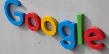 إدراج أسهم Alphabet في مؤشر داو جونز الصناعي بدلاً من Verizon
