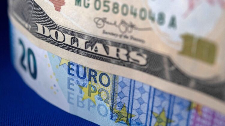 ارتفاع حيازة اليورو إلى 20% بمحافظ البنوك المركزية رغم تراجع التداولات اليومية مقابل الدولار