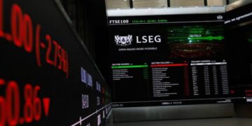 ارتفاع طفيف في الأسهم الأوروبية amid تزايد التوترات الجيوسياسية