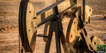ارتفاع نشاط الاستحواذ في قطاع الطاقة وتأثيره على الشركات الصغيرة