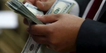 استقرار الدولار أمام الجنيه المصري عند 49.50 جنيه اليوم