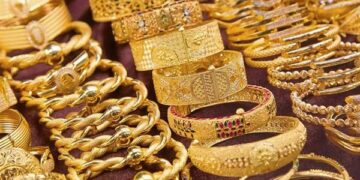 استقرار سعر الذهب في مصر اليوم الأحد مع توقف التداولات العالمية عند 4900 دولار للأوقية