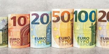 استقرار سعر اليورو أمام الجنيه المصري عند 59.15 جنيه اليوم السبت