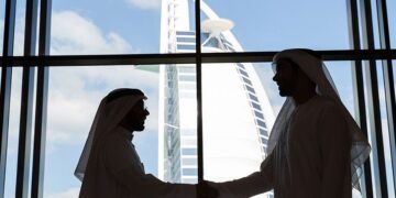اقتصاد الإمارات ينمو: GDP يصل 1.4 تريليون درهم مع 5.1% في 2025