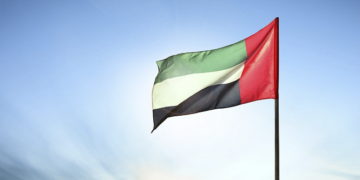 الإمارات تعتمد حدًا أدنى 15 عامًا لاستخدام منصات التواصل الاجتماعي