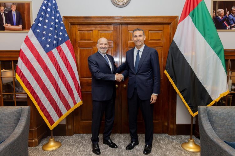 الإمارات والولايات المتحدة تعززان الاستثمار في القطاعات الأساسية الإمارات والولايات المتحدة تعززان الاستثمار في القطاعات الأساسية