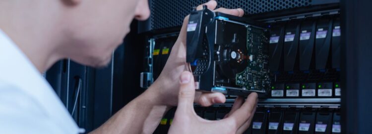 الاقتصاد الأميركي يترقب نمو أسرع وضغط تضخمي مستمر وسط انفاق تقني مكثف