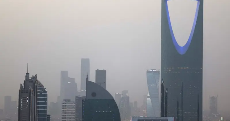الاقتصاد السعودي يظهر صمودًا رغم تراجع النمو بسبب الحرب الاقتصاد السعودي يظهر صمودًا رغم تراجع النمو بسبب الحرب