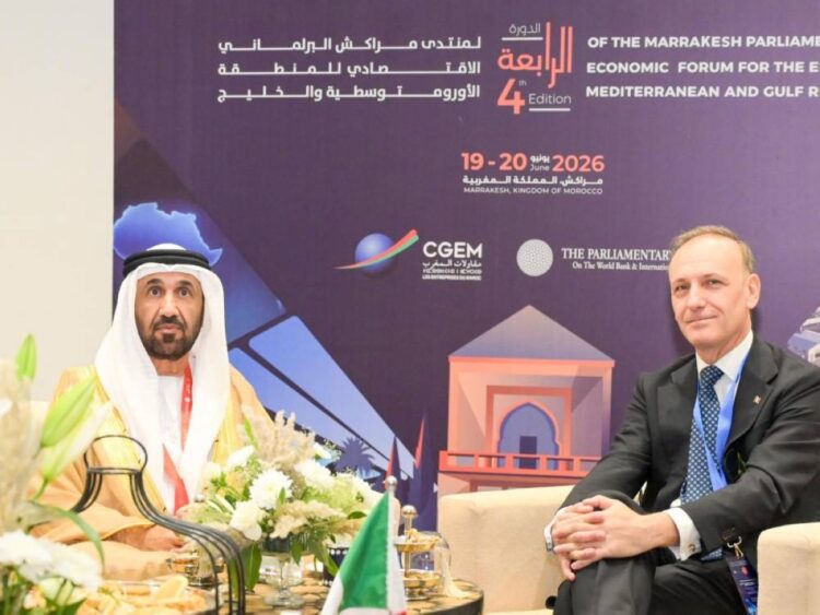 البرلمان العربي يؤكد أهمية التعاون الاقتصادي لتعزيز أمن واستقرار الإمارات