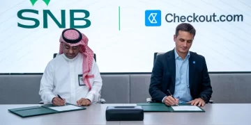 البنك الأهلي السعودي يوقع شراكة مع Checkout لتعزيز المدفوعات الرقمية والتجارة الإلكترونية