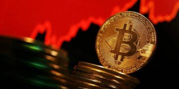 البيتكوين تتراجع إلى 61 ألف دولار وتواجه خسارة أسبوعية